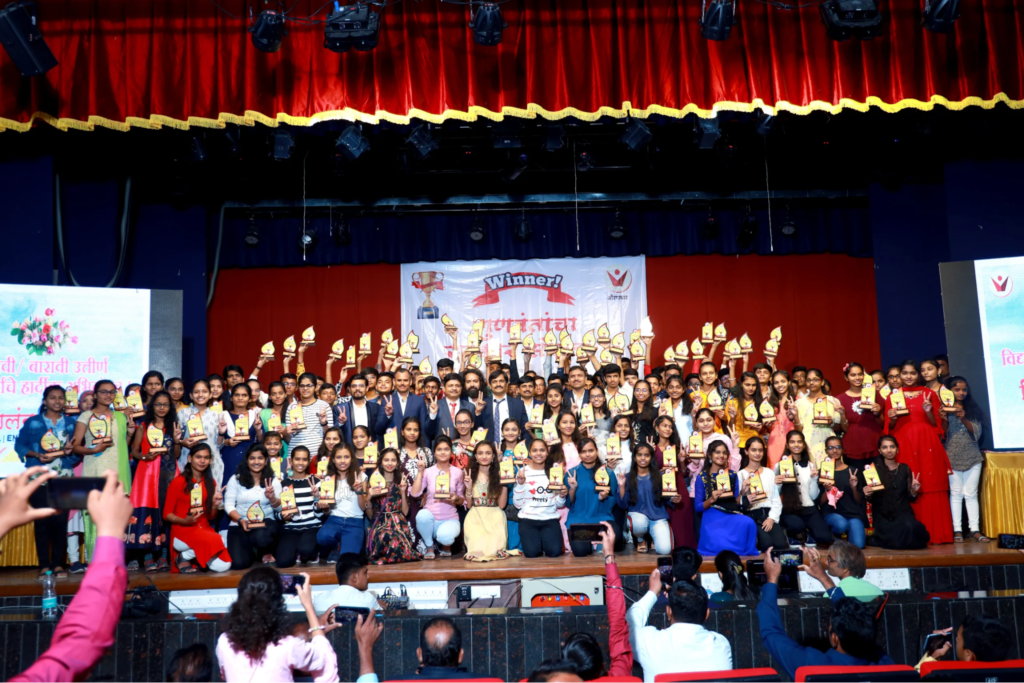Vidyalankar Classes best NEET coaching in Maharashtra.