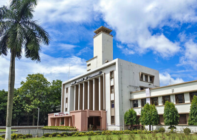 IIT Kharagpur campus among the top government engineering colleges in India.