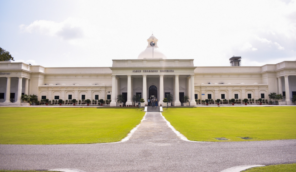 IIT Roorkee campus, one of the best engineering colleges in India.