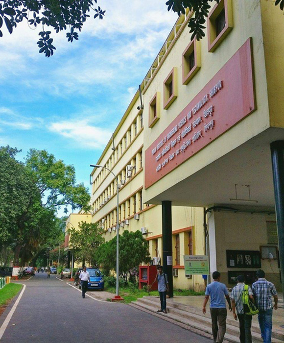 Iiest Shibpur campus showcasing historic architecture and academic environment.