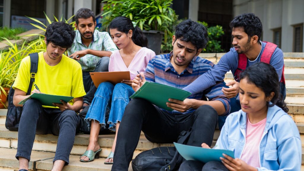 NEET dropper planning study strategy with timetable, mock tests, and subject notes. 